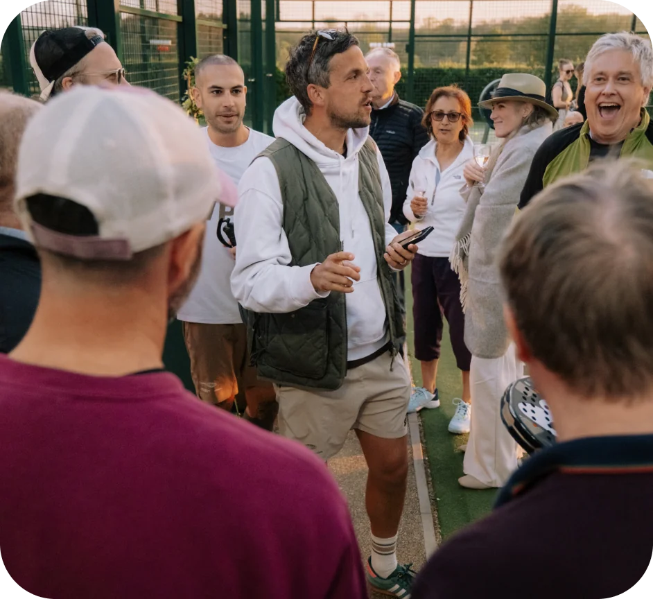Nettla team and players gathered at the padel court